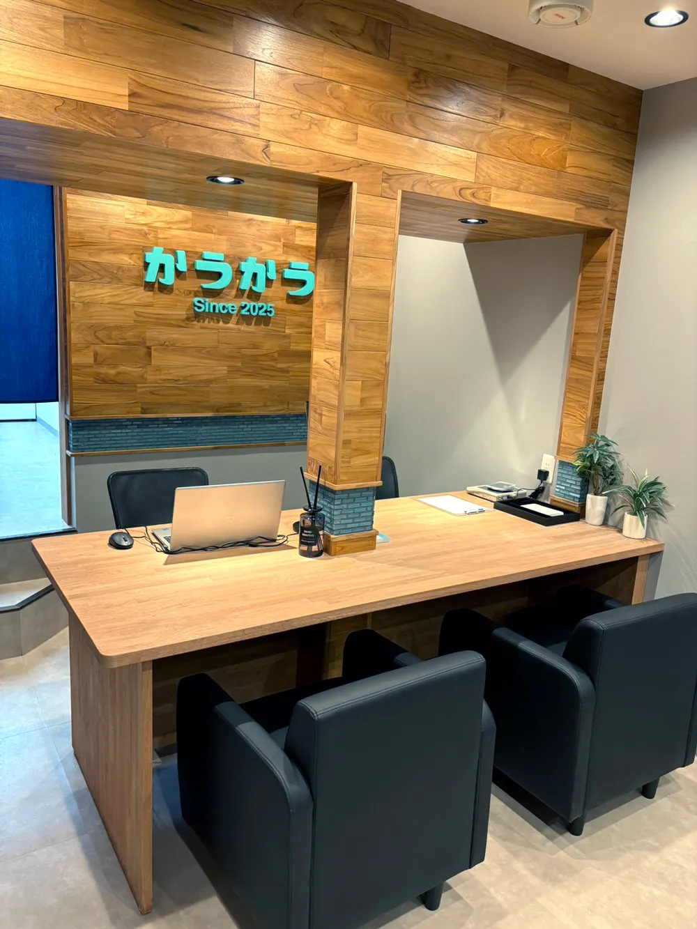 なんでも買取 かうかう三国店の店内写真1